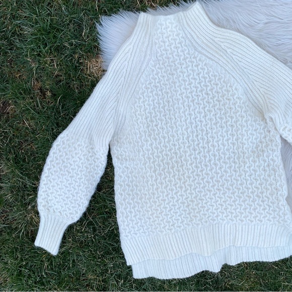 Anthropologie Ivory Bia Sweater with Balloon Sleeves XSP petite - Picture 2 of 7